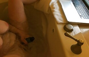 XXX Busty ورزش تماشاي انلاين كليپ سكسي ها می شود assfucked با راننده تاکسی